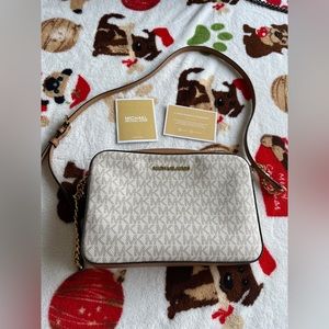 Michael Kors Jet Set Large Printed Logo Crossbody Bag